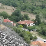 بيت ضيافة Papastathis