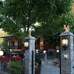 بيت ضيافة Papastathis 4*