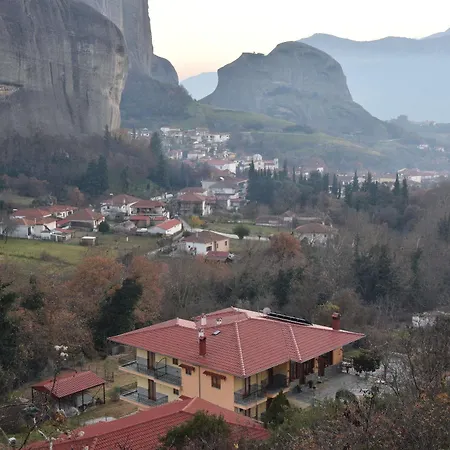 Papastathis Guest house 3*