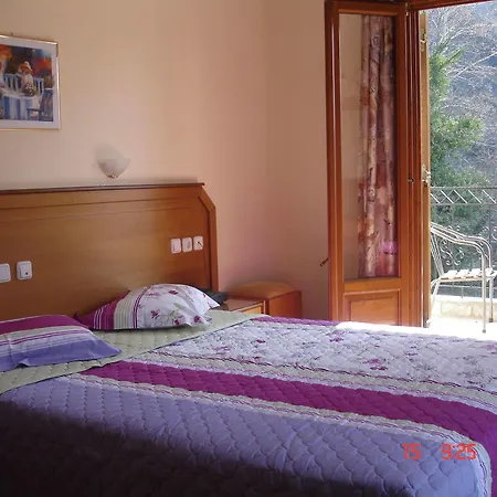 Guest house Papastathis 3*