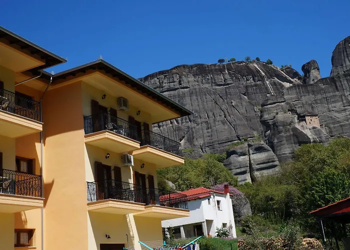 Papastathis בית הארחה 4*